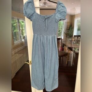 🔥5 pieces for $20 Blue Short Sleeve Cropped Denim Lightweight Cotton Jumpsuit